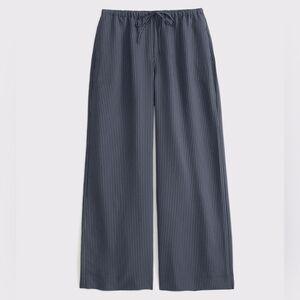 Abercrombie And Fitch Wide Leg Pull-On Pants